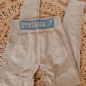 **FLAWED GYMSHARK FLEX LEGGINGS